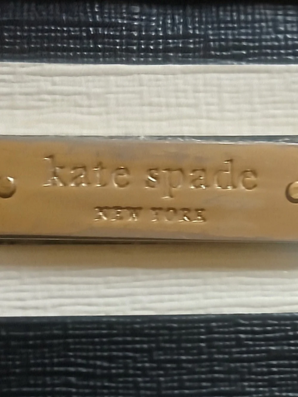 kate spade black and white fabric label detail 12x9